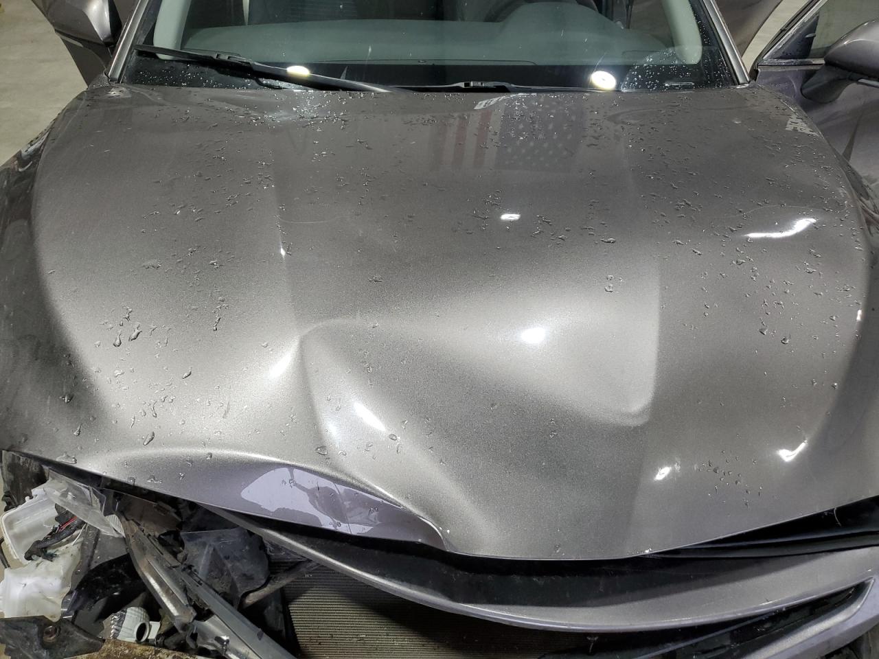 Toyota Camry Hybrid Image 11