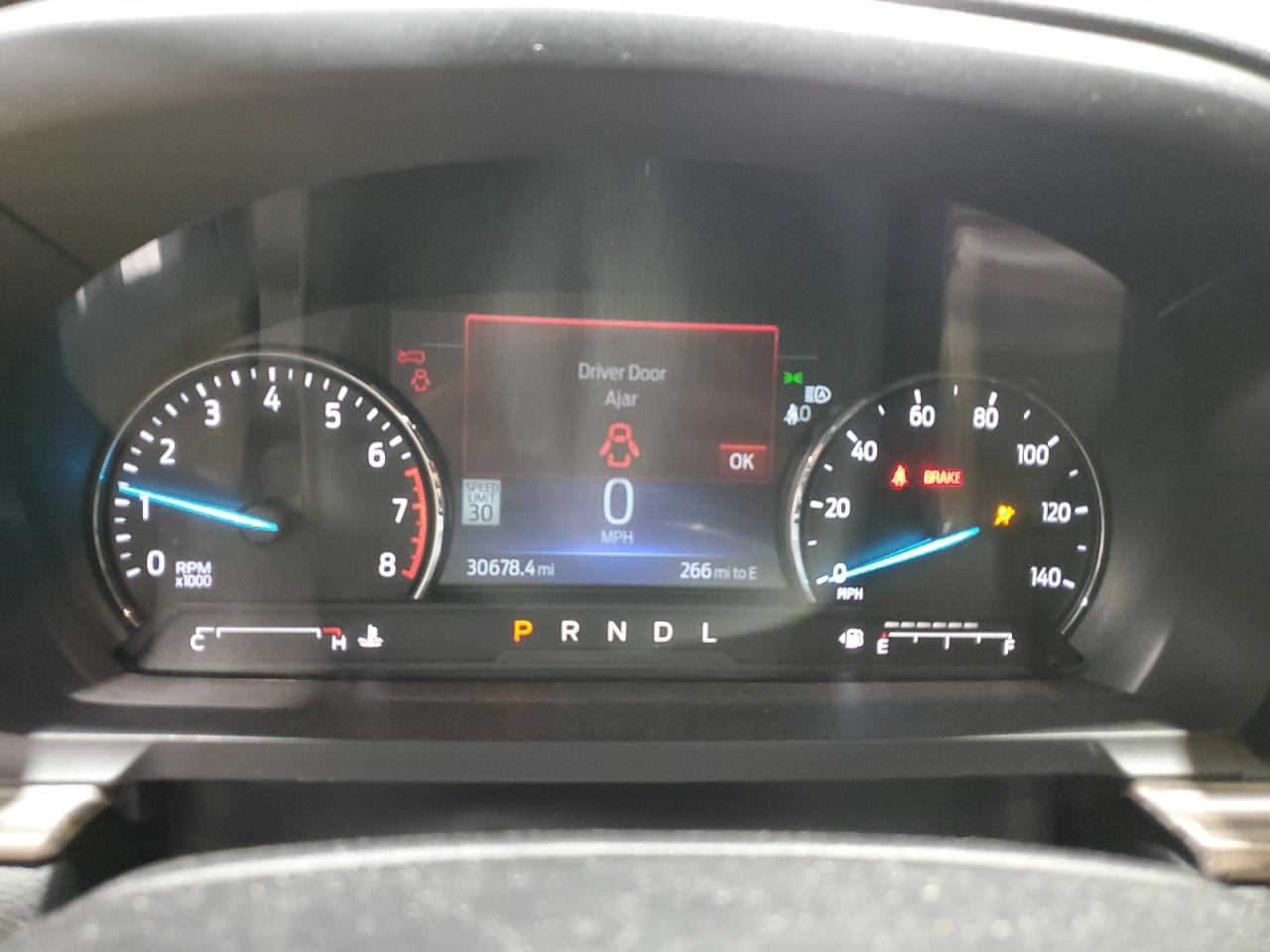 Ford Explorer Limited Image 6