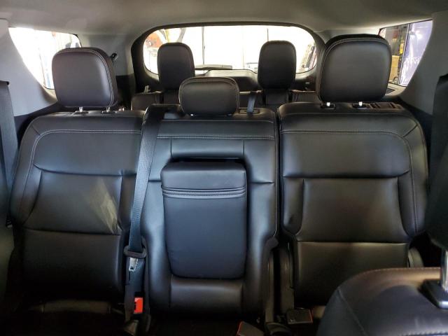 Ford Explorer Xlt Image 8