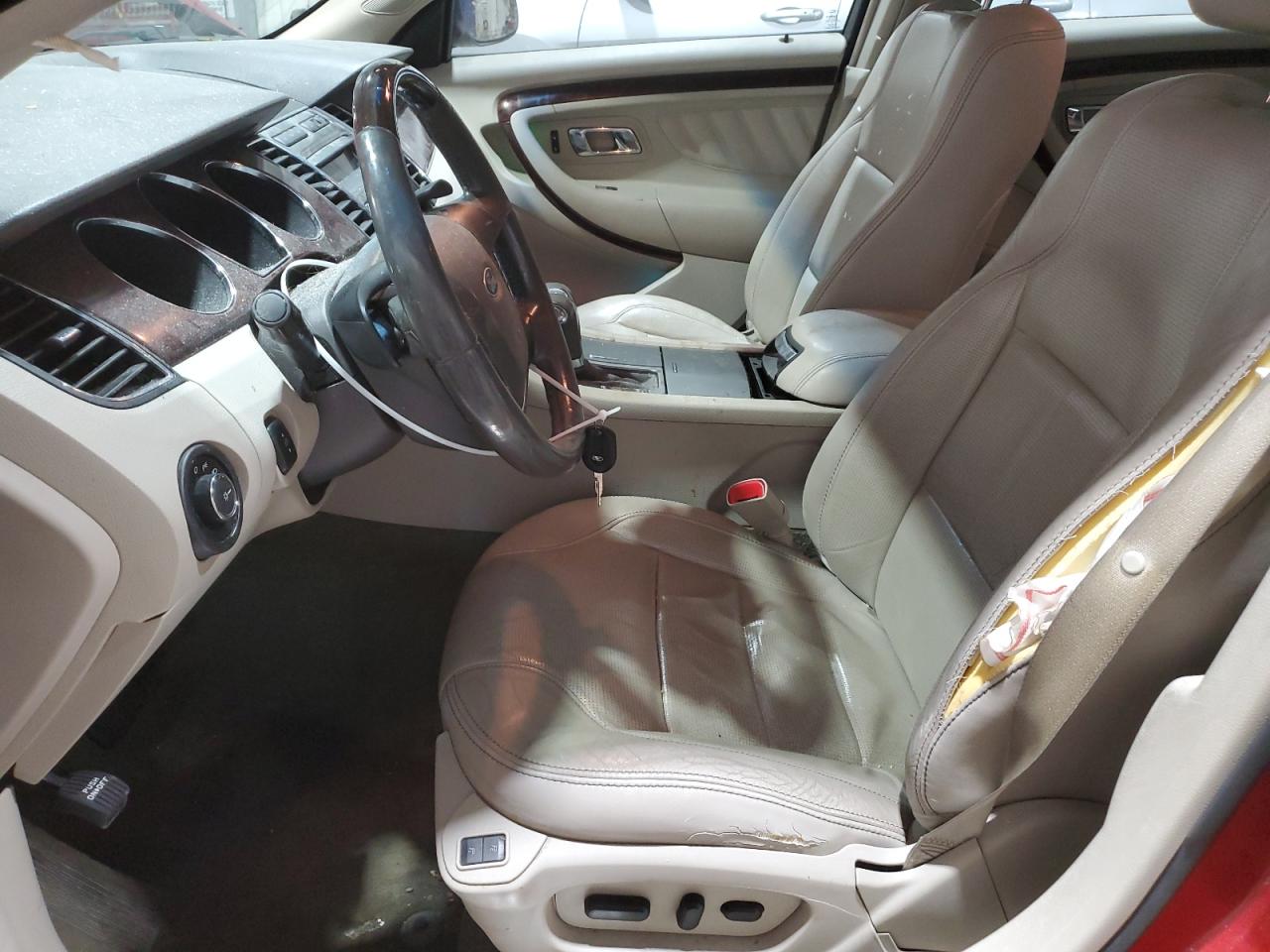 Ford Taurus Limited Image 9