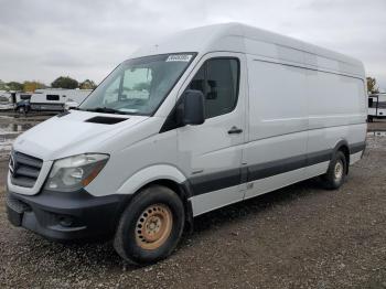  Salvage Mercedes-Benz Sprinter