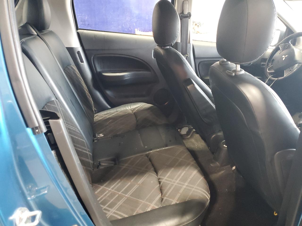 Mitsubishi Mirage Se Image 11