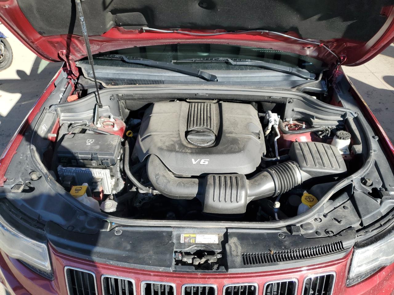 Jeep Grand Cherokee Limited Image 3