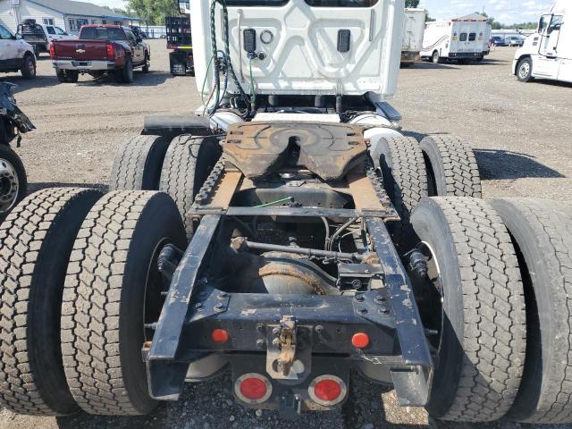 Freightliner Cascadia 1 Image 6