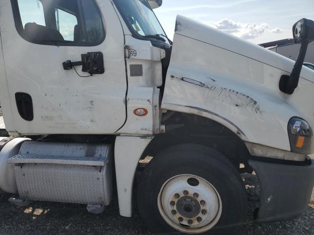 Freightliner Cascadia 1 Image 2