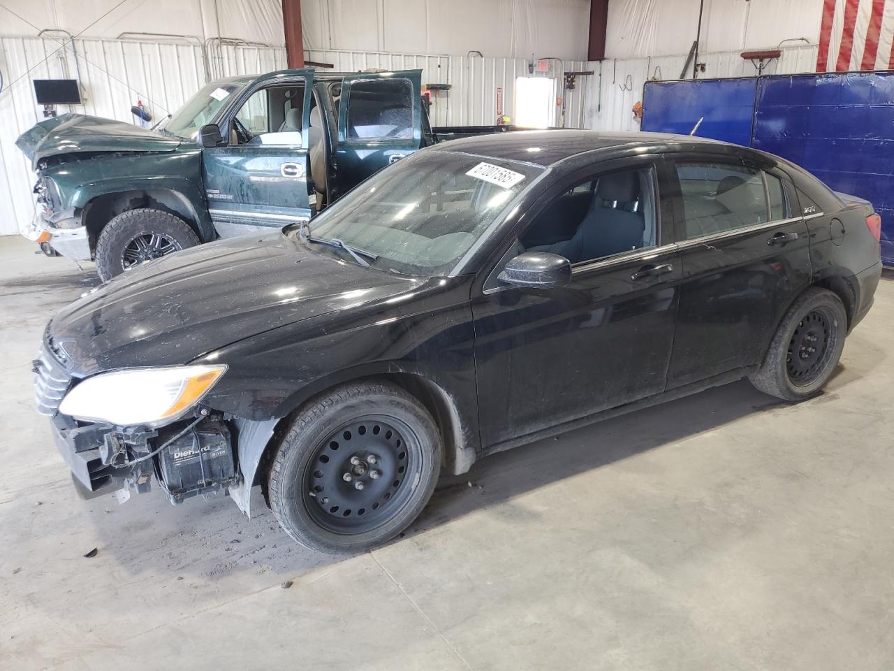 Chrysler 200 Lx Image 1