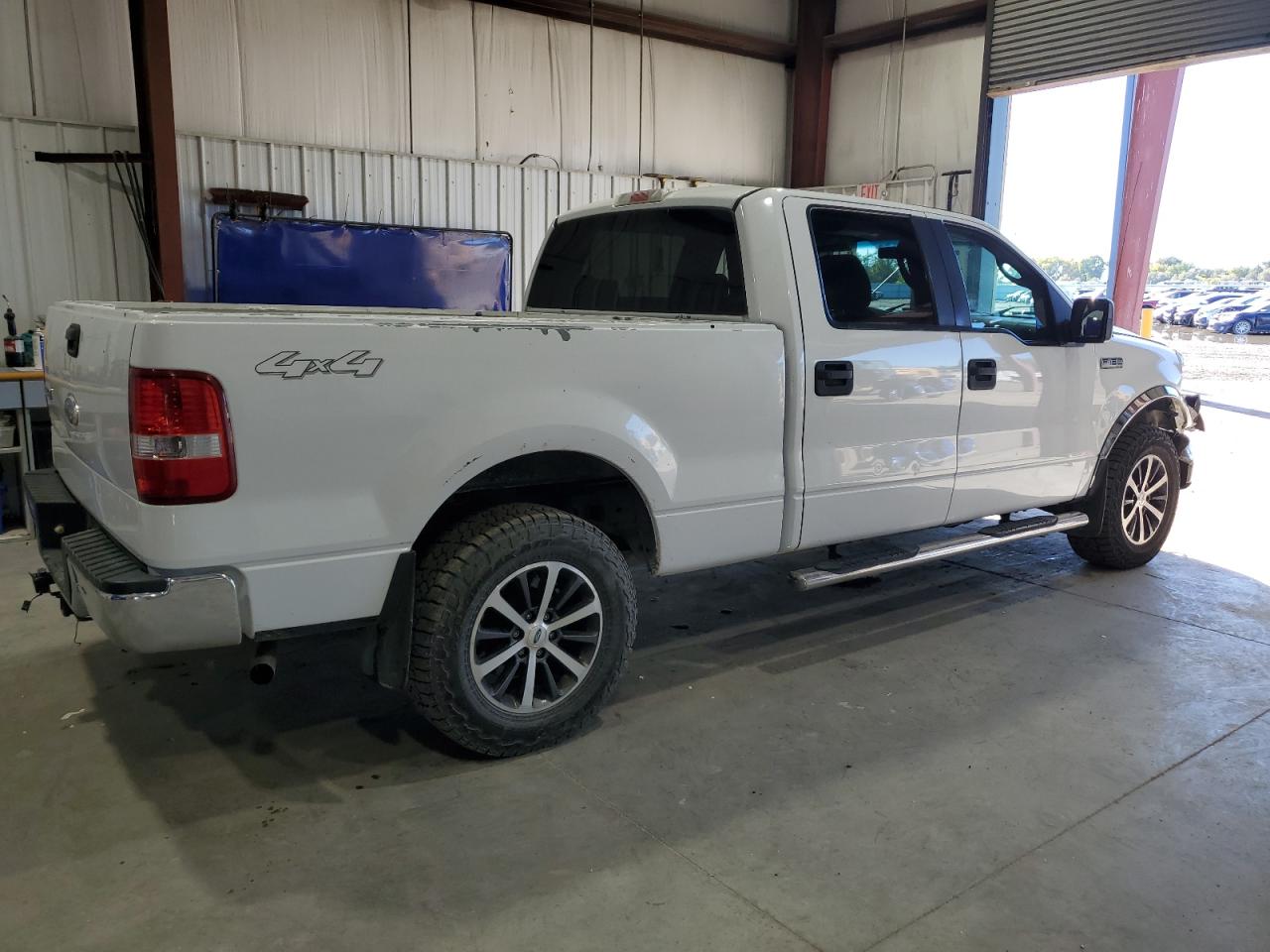 Ford F-150 Supercrew Image 12