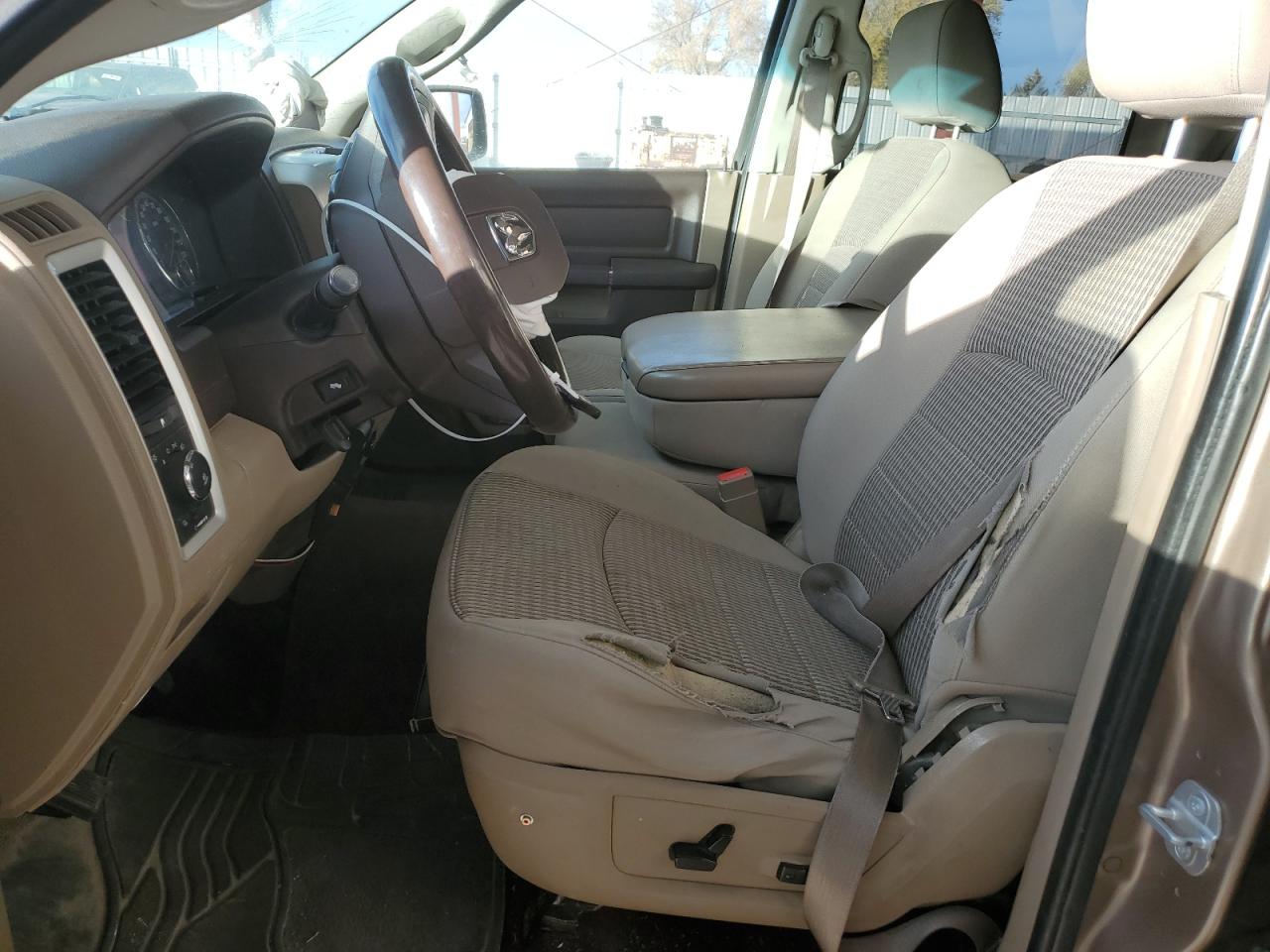 Dodge Ram 1500 Image 9