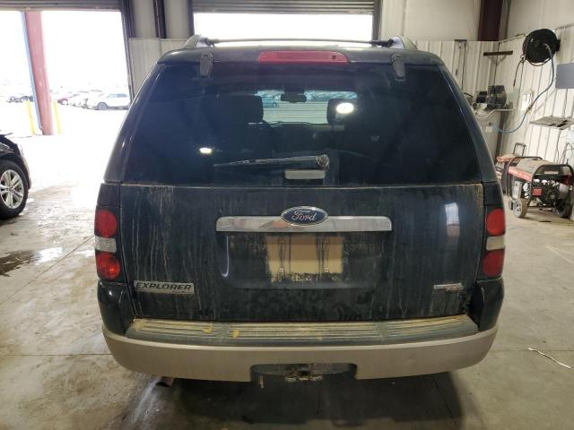 Ford Explorer Eddie Bauer Image 2