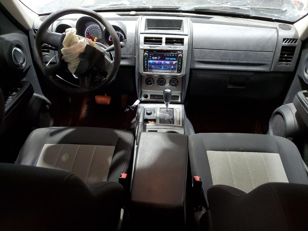 Dodge Nitro Heat Image 4