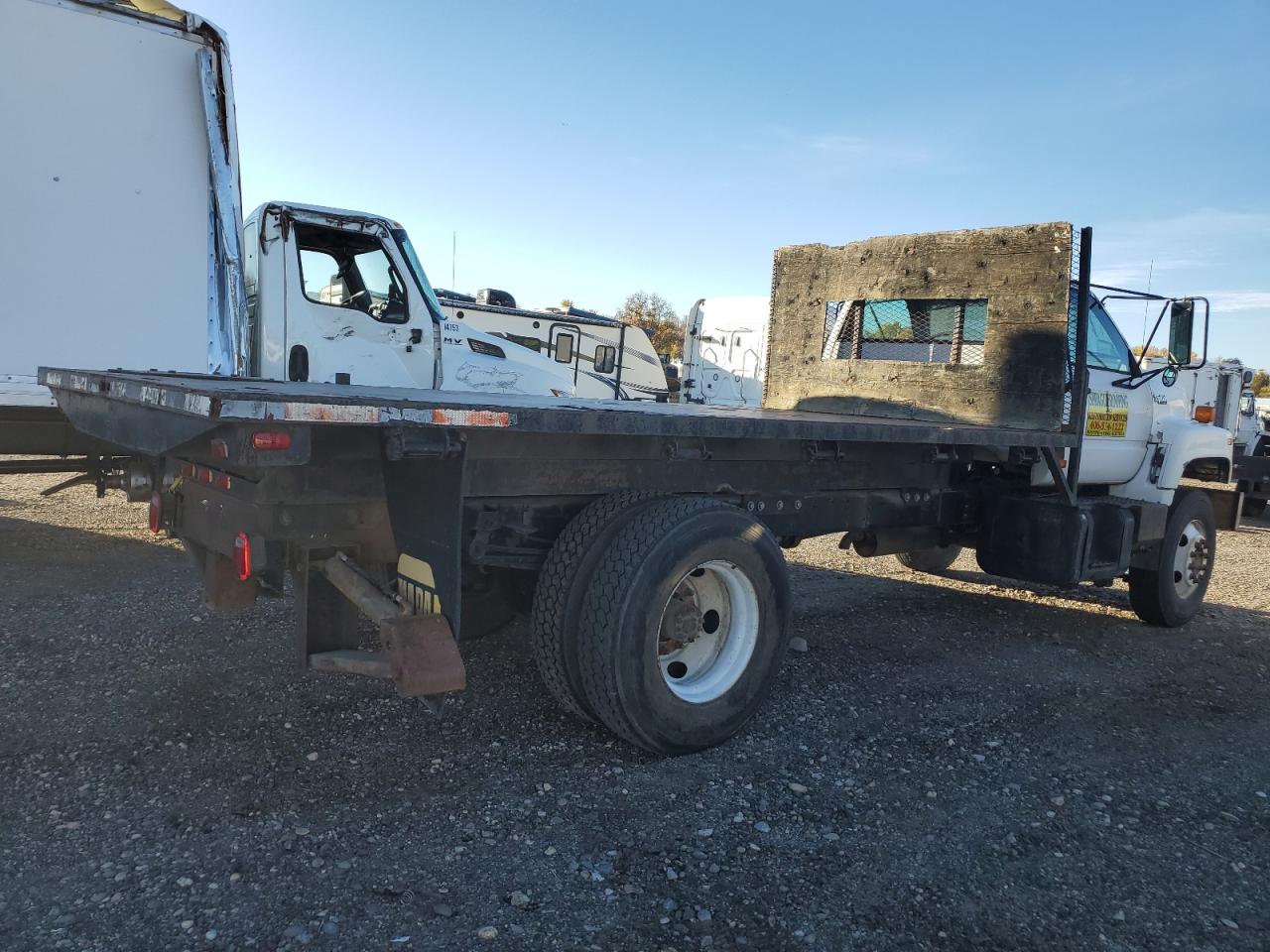 GMC Topkick C7h042 Image 3