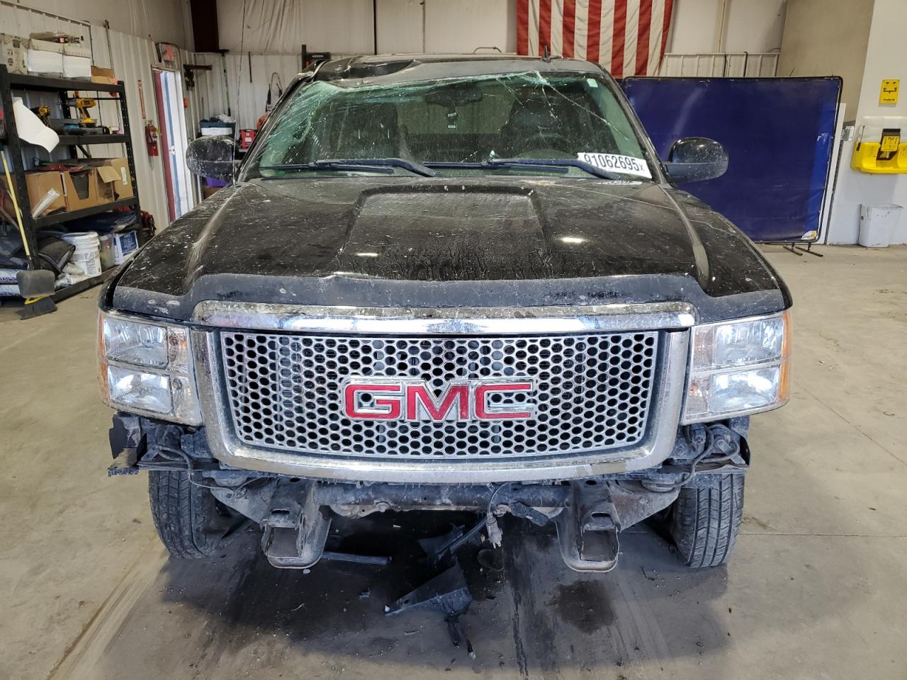 GMC Sierra K1500 Denali Image 6