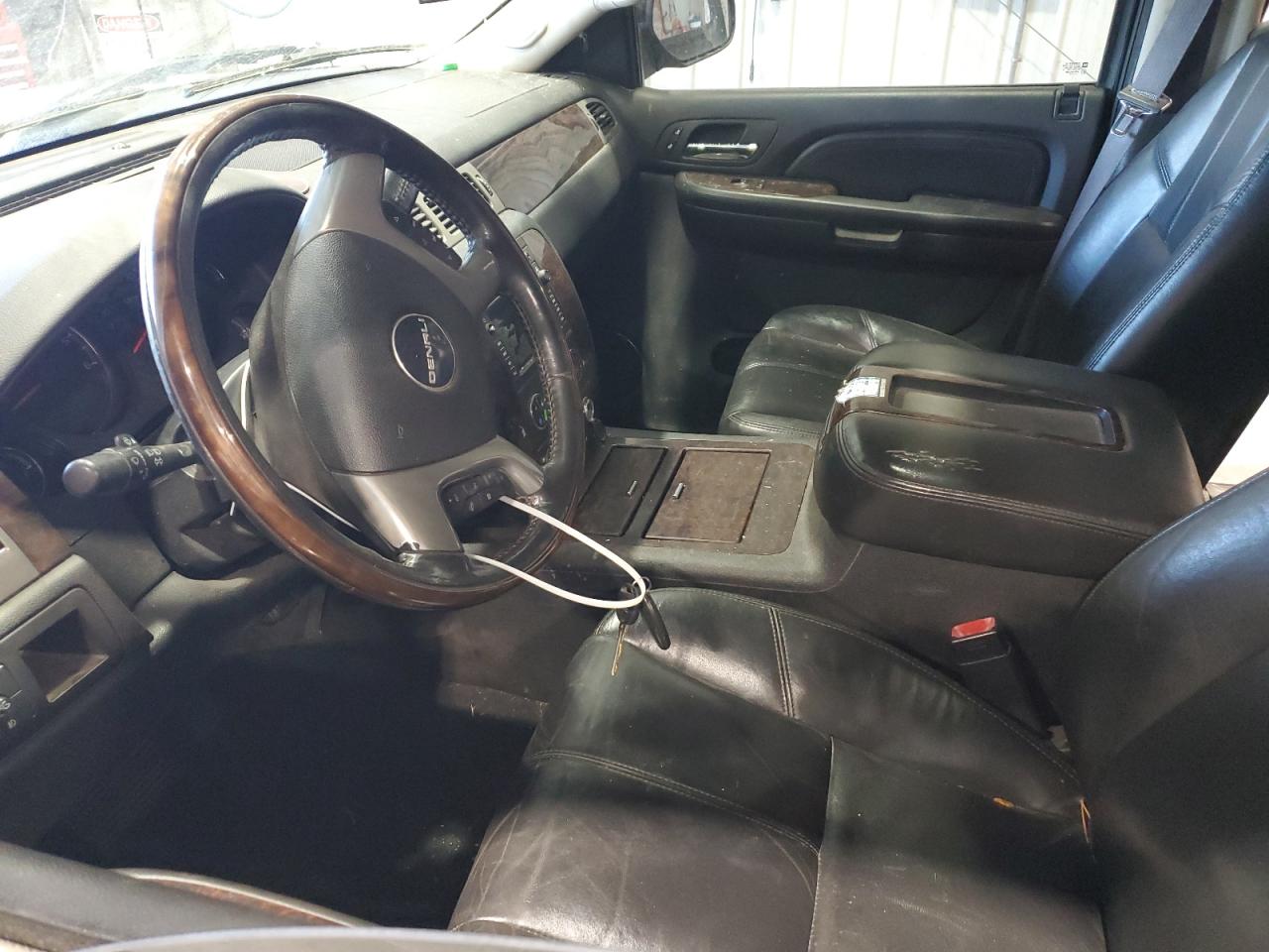 GMC Sierra K1500 Denali Image 8