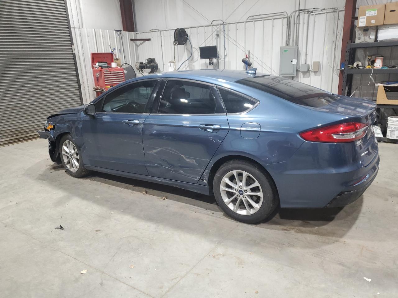 Ford Fusion Se Image 3