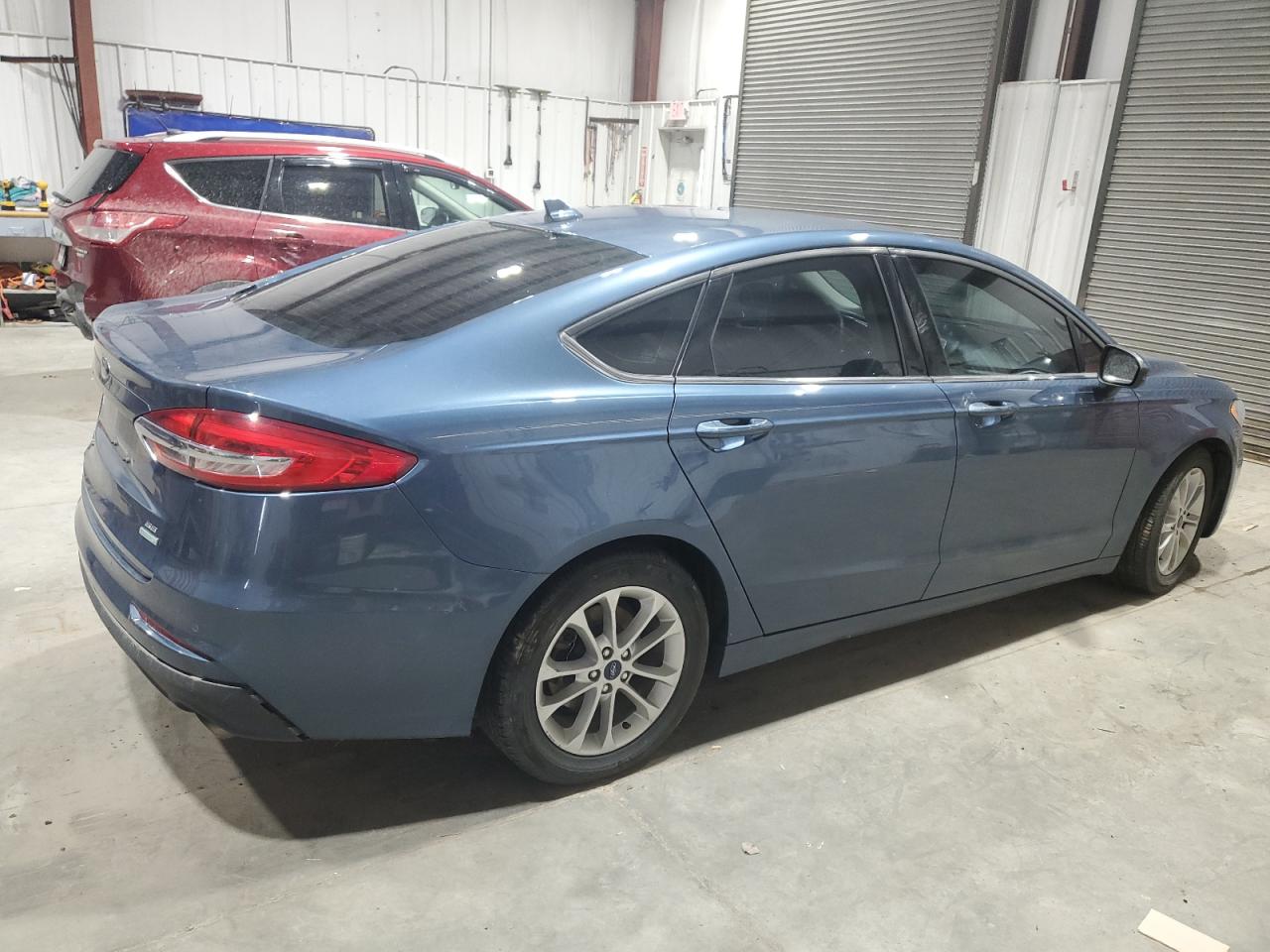 Ford Fusion Se Image 8