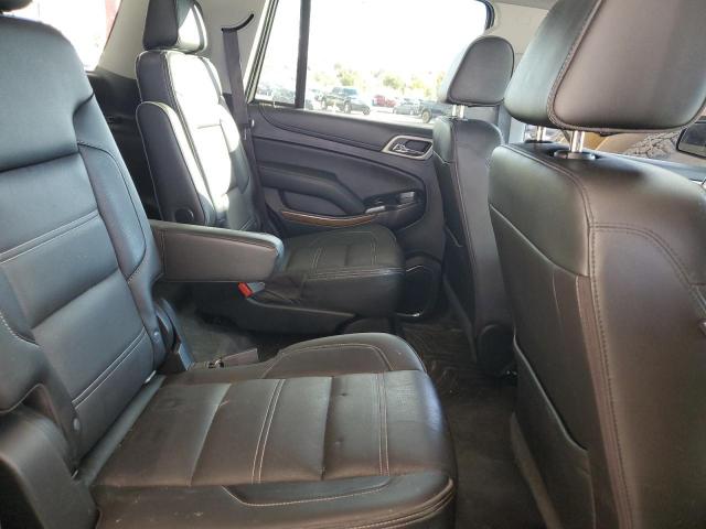 GMC Yukon Denali Image 8