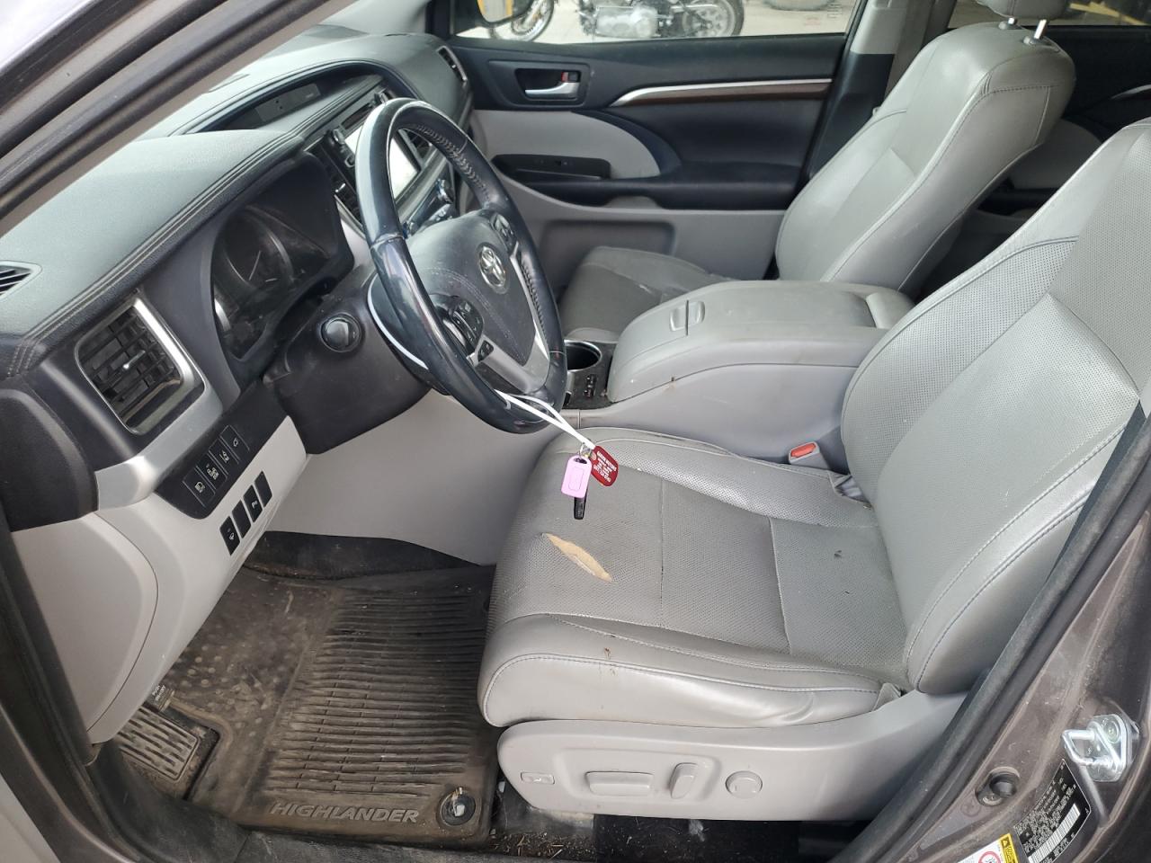 Toyota Highlander Limited Image 11