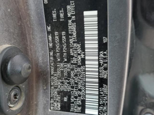 Toyota Highlander Limited Image 4