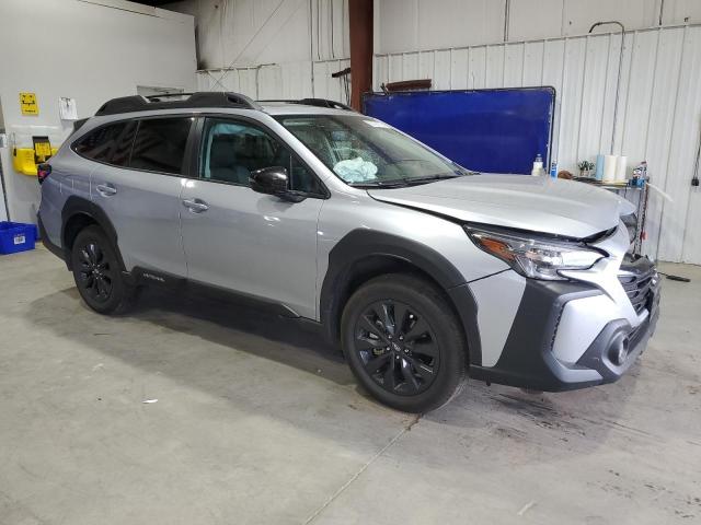 Subaru Outback Onyx Edition Image 3