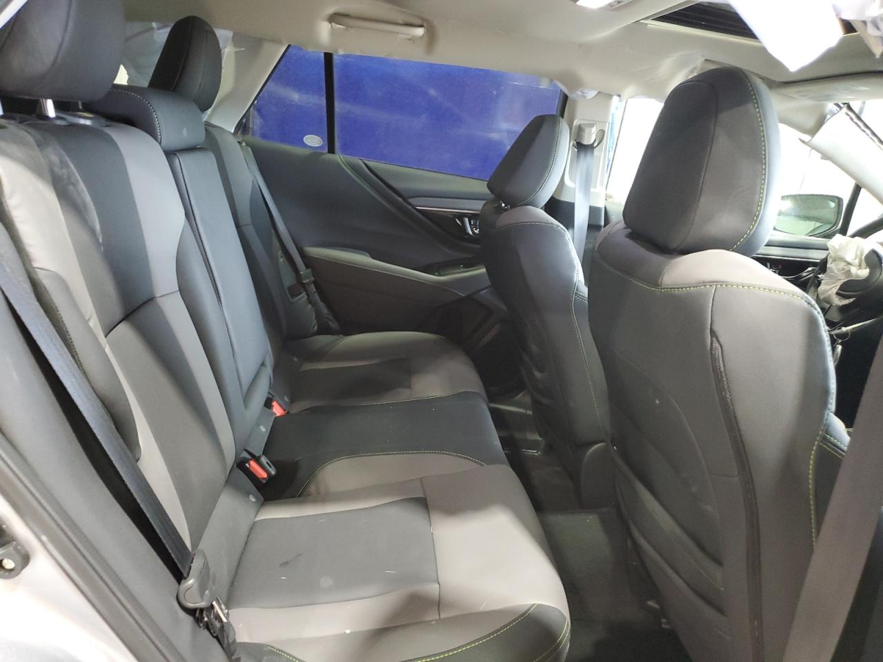 Subaru Outback Onyx Edition Image 13