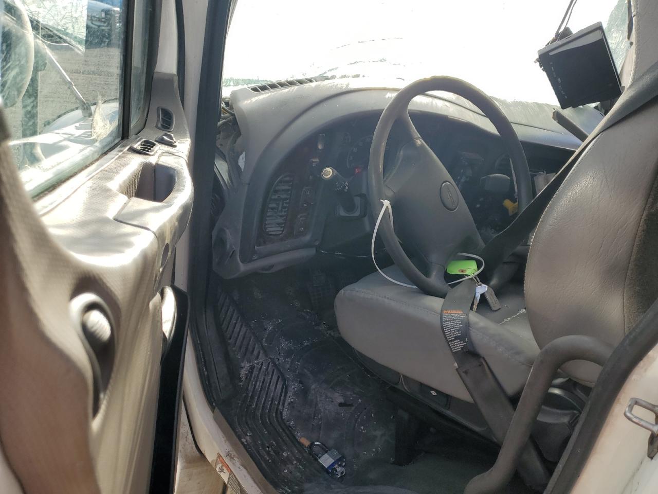 Freightliner M2 106 Med 106 Medium Duty Image 4