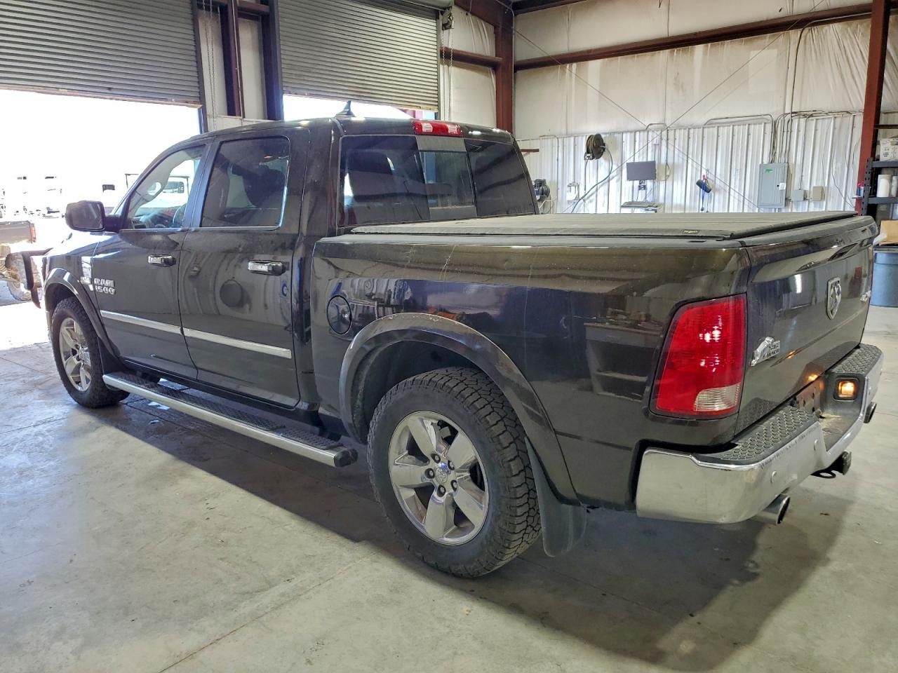 Ram 1500 Slt Image 6