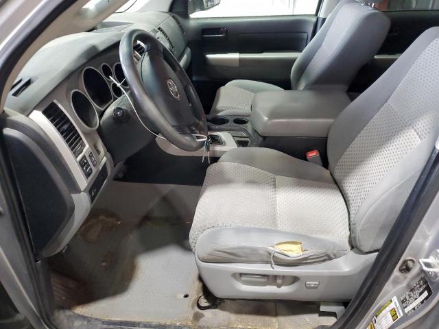 Toyota Tundra Crewmax Image 10