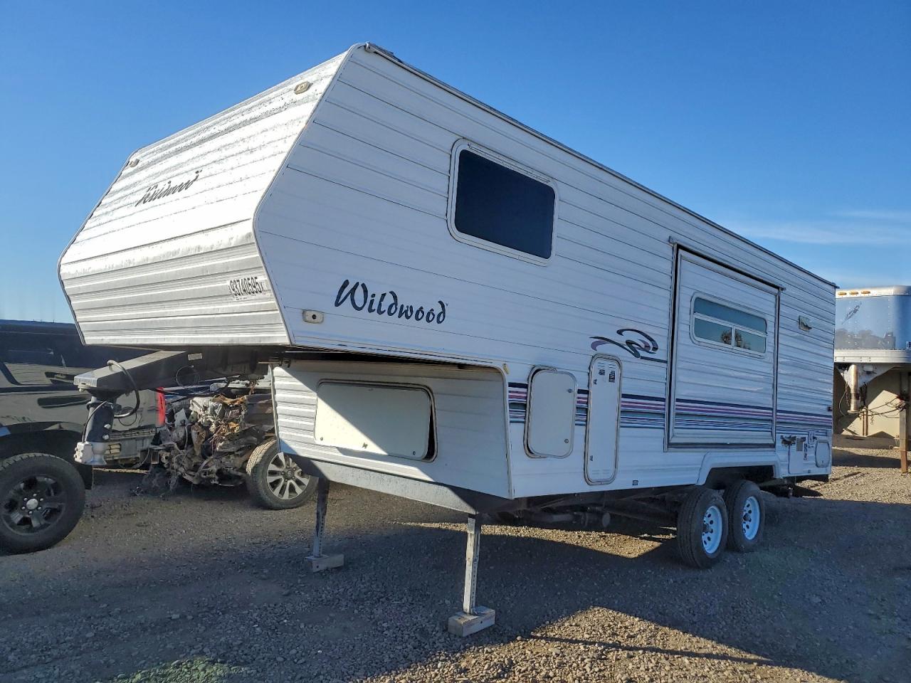 Wildcat 5th Wheel Image 4