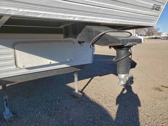 Wildcat 5th Wheel Image 10