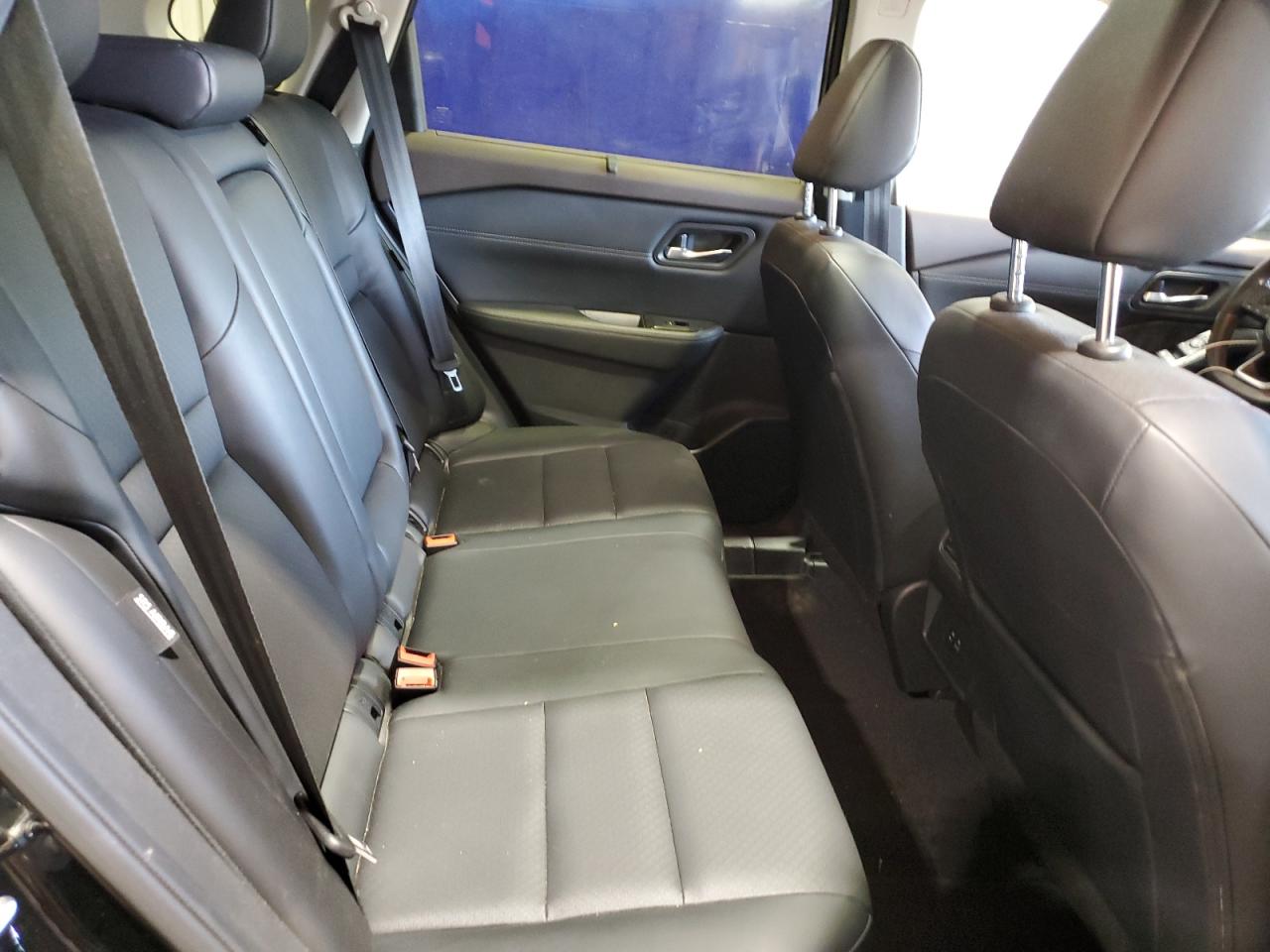 Nissan Rogue Sv Image 12