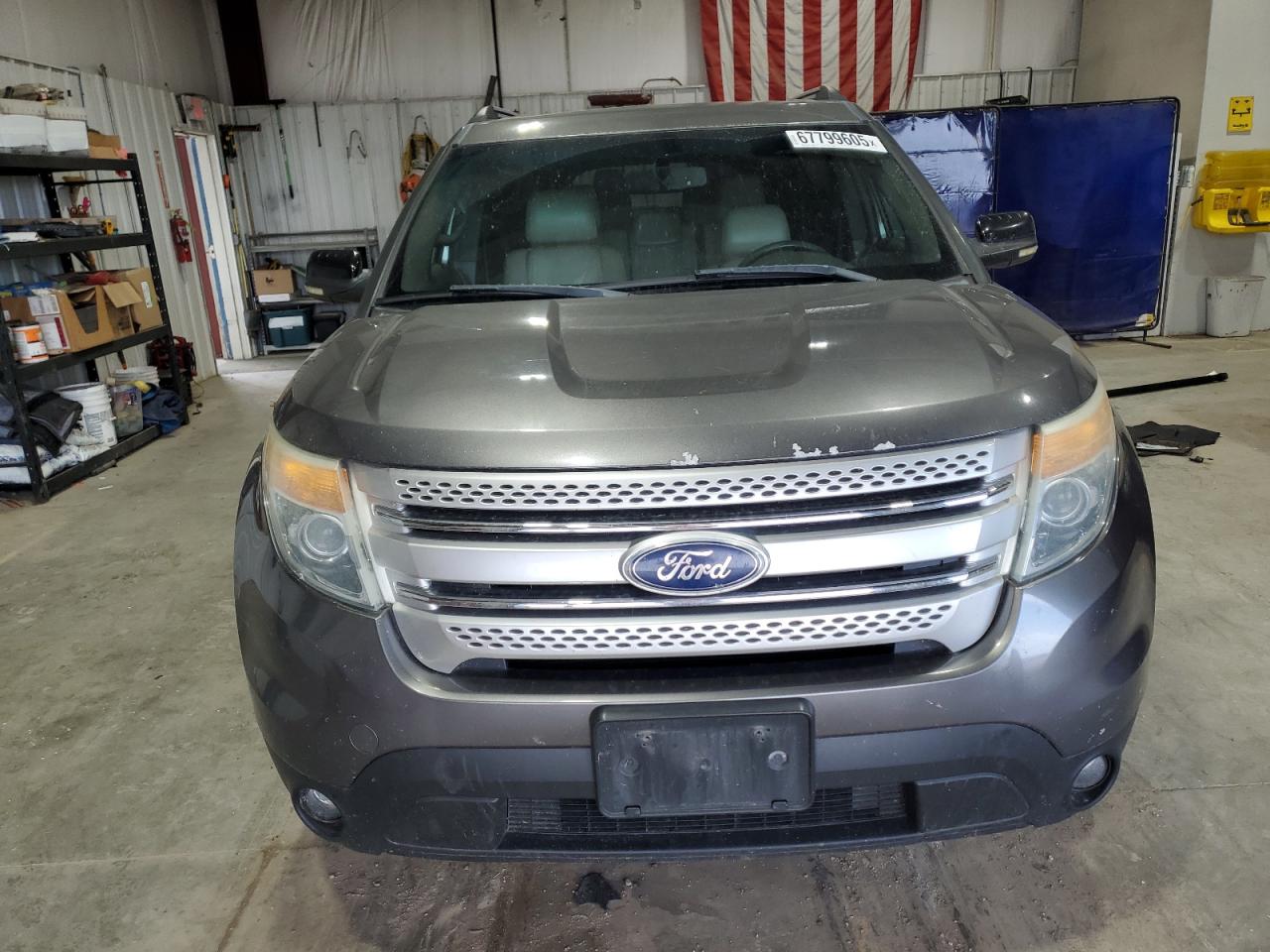 Ford Explorer Xlt Image 4