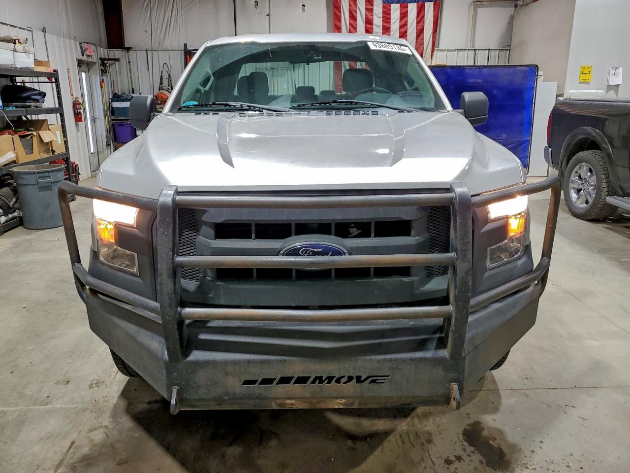 Ford F-150 Super Cab Image 11