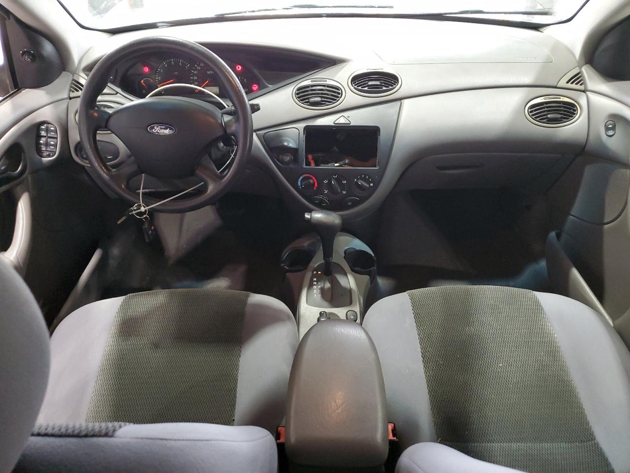 Ford Focus Se Image 12