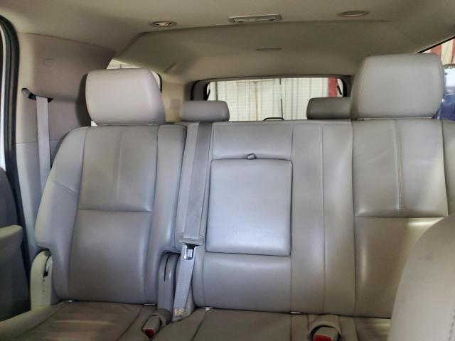 Chevrolet Suburban K1500 Lt Image 9