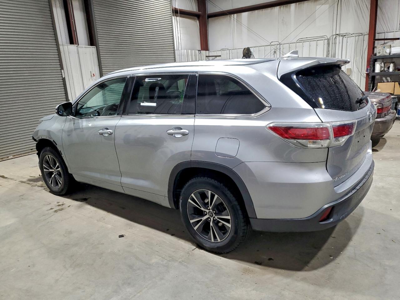 Toyota Highlander Xle Image 4