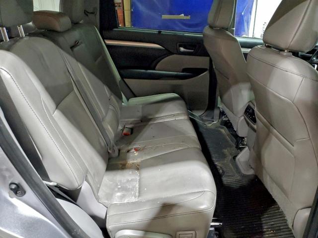 Toyota Highlander Xle Image 12