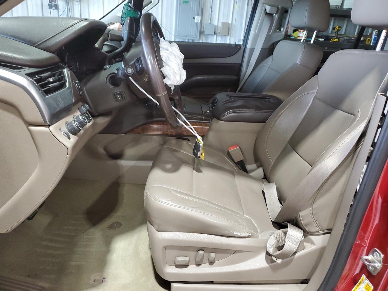 Chevrolet Suburban K1500 Ltz Image 8