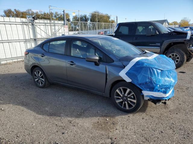 Nissan Versa Sv Image 8