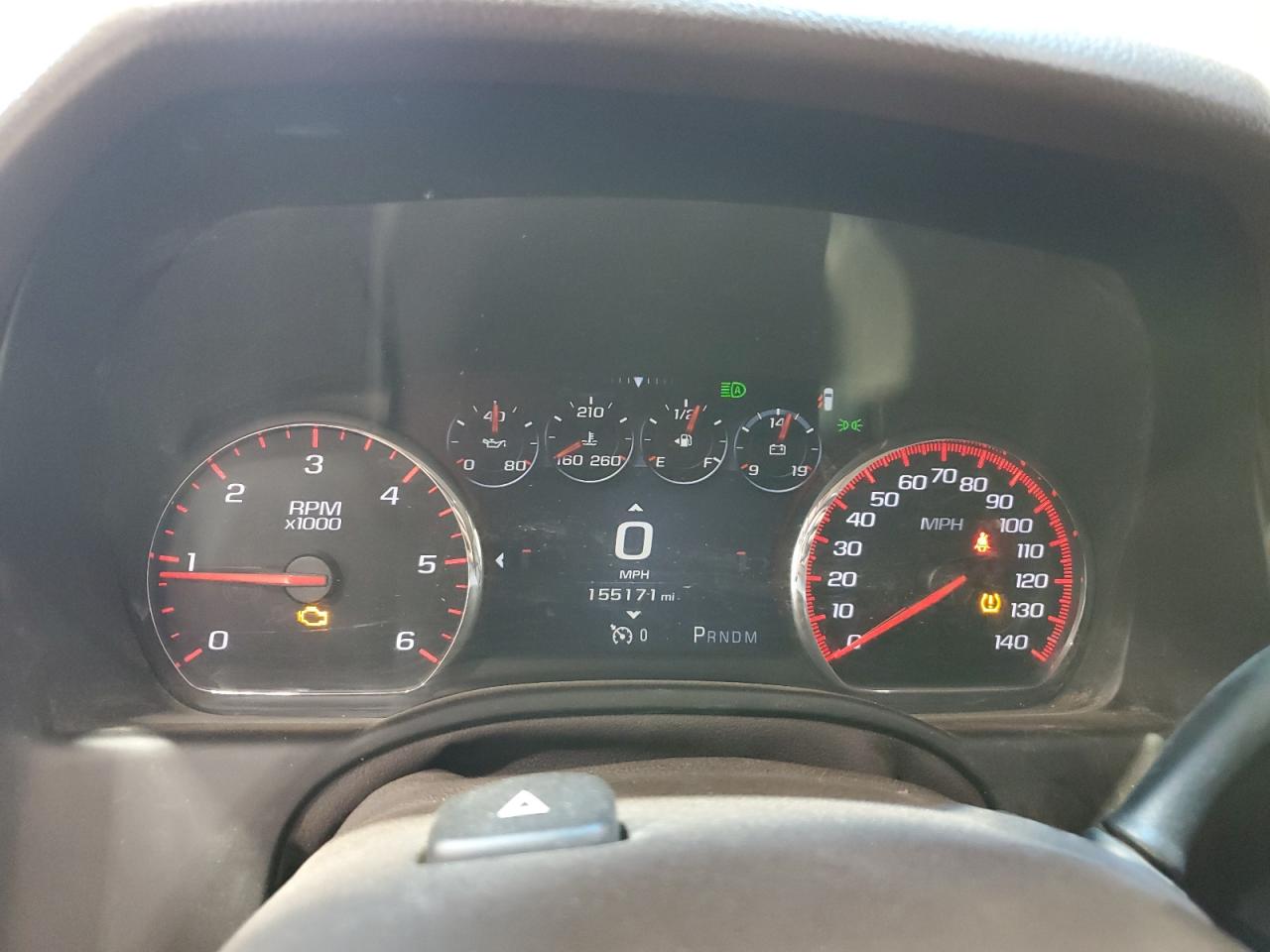 GMC Yukon Denali Image 9