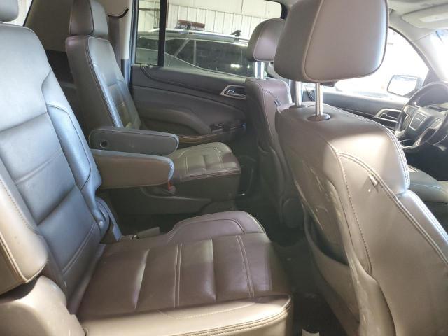 GMC Yukon Denali Image 5