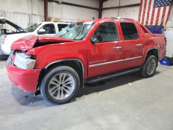  Salvage Chevrolet Avalanche