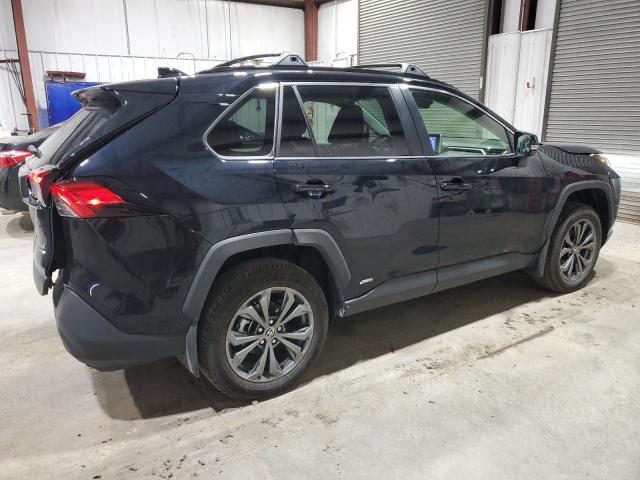 Toyota RAV4 Xle Premium Image 11