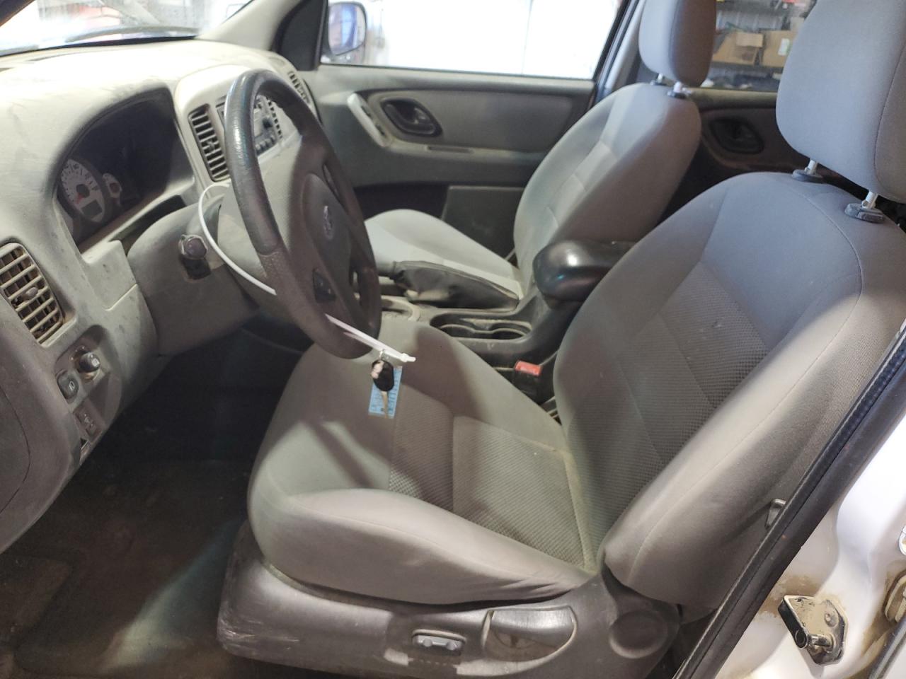 Ford Escape Xlt Image 3