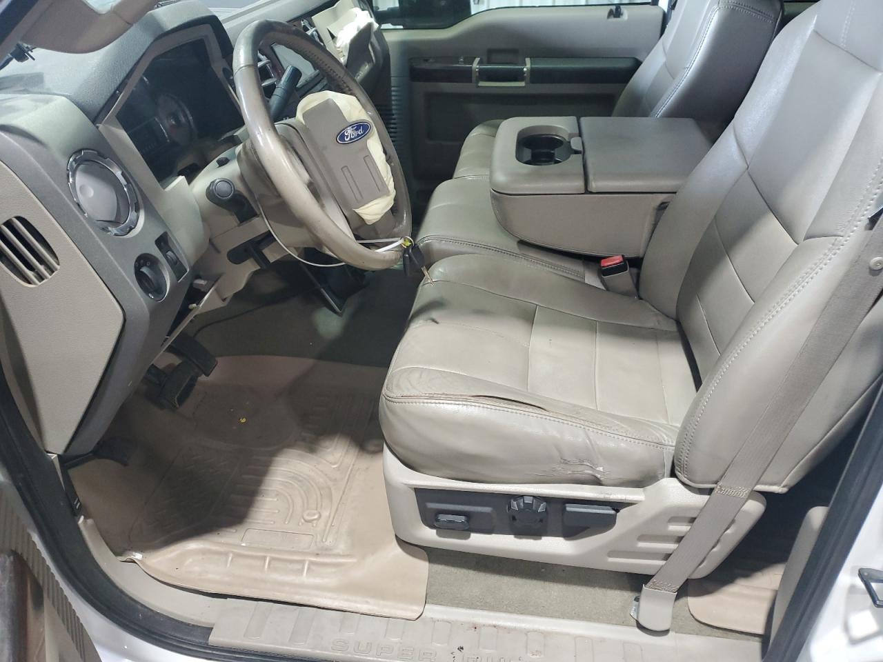 Ford F-250 Super Duty Image 5