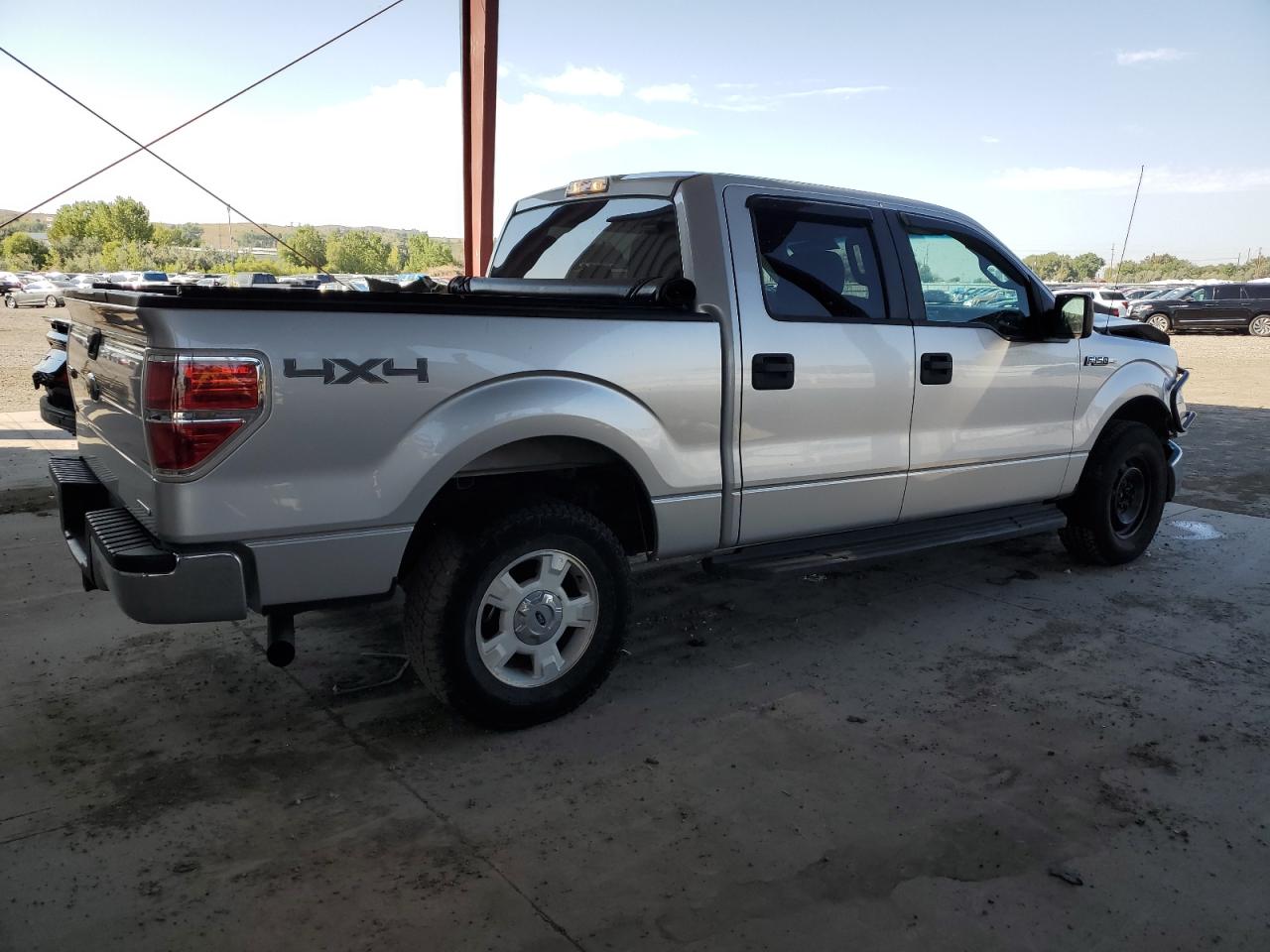 Ford F-150 Supercrew Image 4