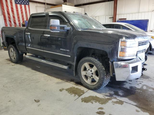 Chevrolet Silverado K2500 Heavy Duty Ltz Image 3