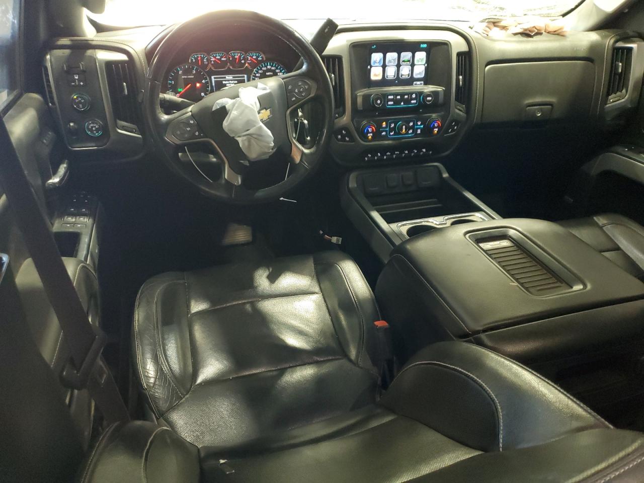 Chevrolet Silverado K2500 Heavy Duty Ltz Image 4