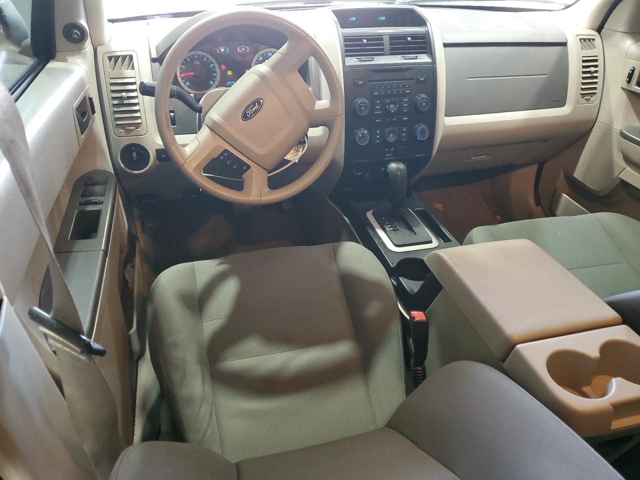 Ford Escape Xls Image 12