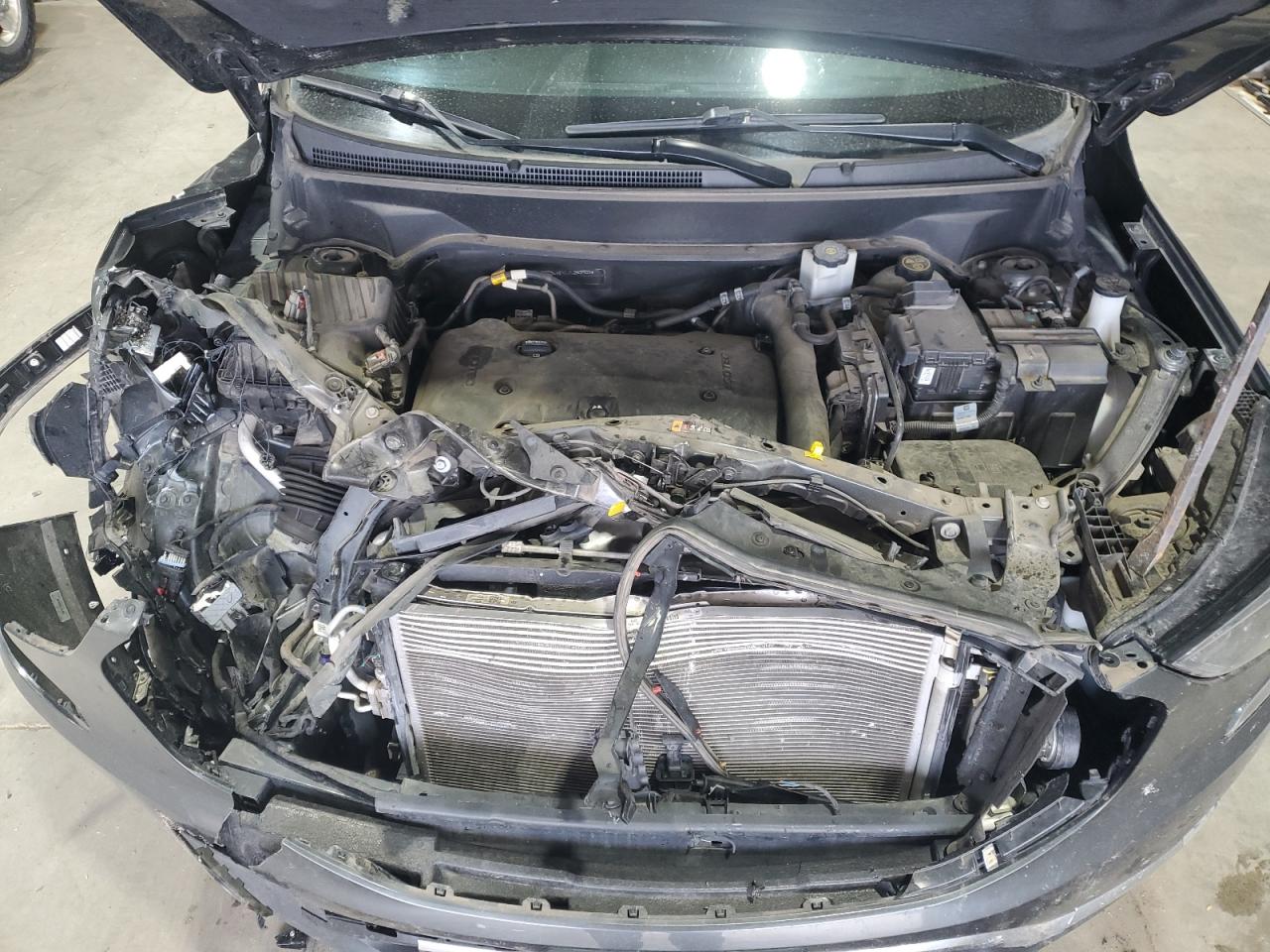 GMC Terrain Slt Image 2