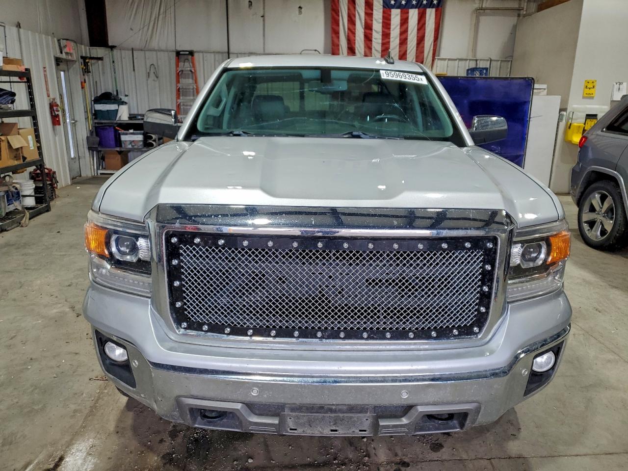 GMC Sierra K1500 Slt Image 6